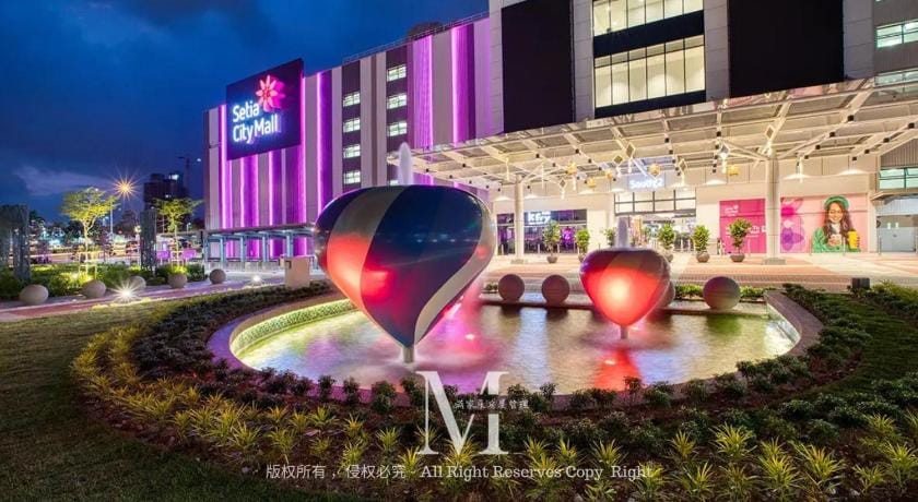 Trefoil @ Setia City Muji @ 原木 #2 Bedroom #1-4Pax Apartment in Selangor, Malaysia