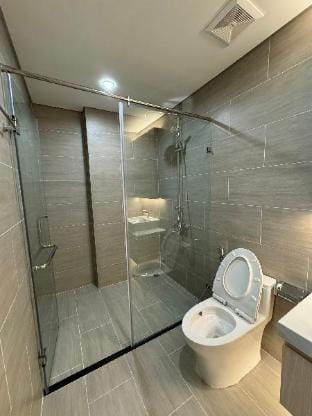 Asahi Luxstay _ Moonlight 1 - An Lạc Symphony_ 2BR Apartment in Laos