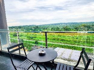 Railway Stylish Homestay (3BR3B) 6 Pax #Cowidea Apartment in Johor Bahru