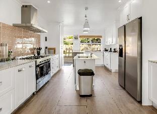 Kiefern Haus: Main House Vacation rental in Cape Town