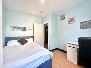 AMAZING 2 BEDROOM FLAT WITH LOUNGE  (65BA) Apartment in London Borough of Islington