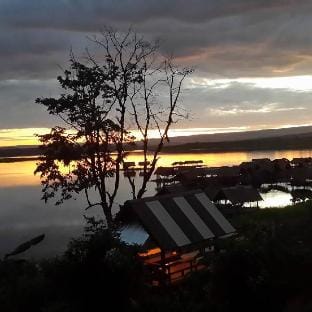 บ้านระเบียงน้ำวังใหญ่ Vacation rental in Laos