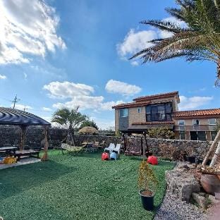 해수욕장 10분, 개별 마당, 개별 테라스, 욕조, 에어컨,  난방 설치 가성비 숙소 Vacation rental in South Korea