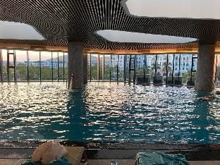 A La Carte Ha Long Bay Hotel Apartment in Laos