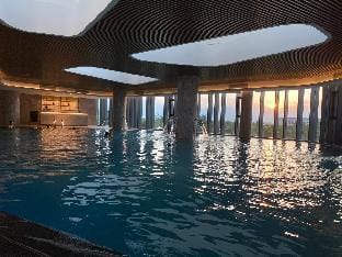 A La Carte Ha Long Bay Hotel Apartment in Laos