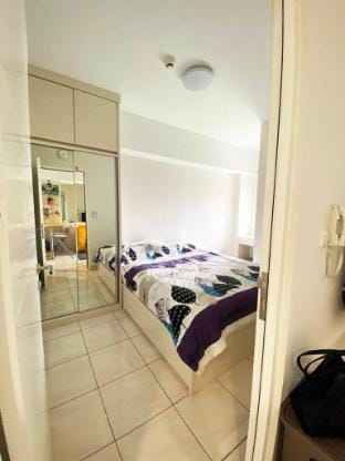 Cozy 2BR Apartment with Wi-fi near Mall and Resto Apartment in West Java