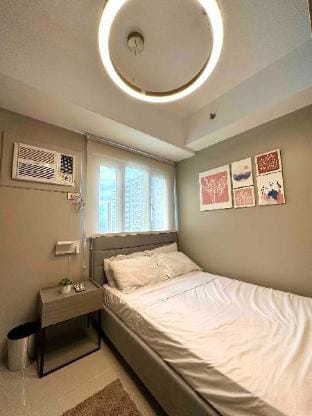 #55 Fern - The Grass Residence 5 Vacation rental in Quezon City