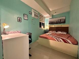 #59 Mplace South Triangle Vacation rental in Quezon City