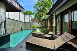 Free floating breakfast at private pool villa (3N) Villa in North Kuta
