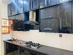 Luxury Villa for short stay. Villa in Karachi