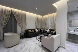 Luxurious 3-Bedroom Apartment Apartment in Riyadh