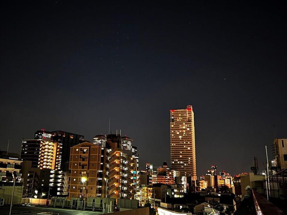 Happy Clover 大阪城北　京橋駅から徒歩7分！観光・ショッピングに最適な快適宿泊施設 Apartment in Osaka