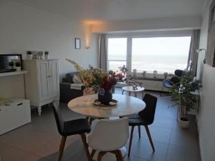 Apartment in Nieuwpoort by the Beach Apartment in Koksijde