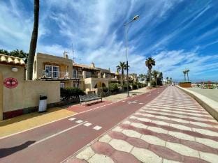 Apartment in Roquetas near Playa Serena Apartment in Roquetas de Mar