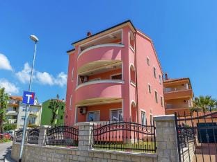 Apartment in Medulin with Balconies Apartment in Premantura
