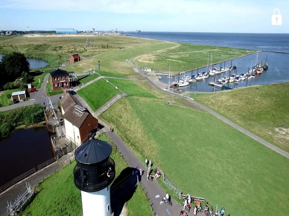 Comfort Steps from the North Sea Apartment in Cuxhaven