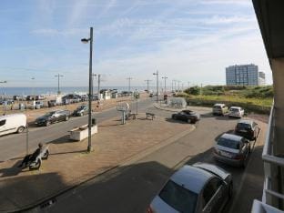 Sleek Stay by the Sea Apartment in Middelkerke