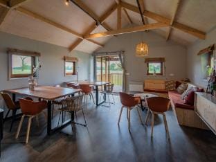 Lodge in Drenthe with Scenic Veranda Vacation rental in Drenthe (province)