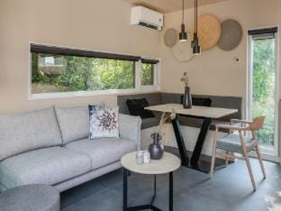 Modern lodge with dishwasher, in a holiday park, 1 km. from the beach Vacation rental in Kamperland