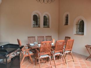 House in Montfort-sur-Argens with garden Vacation rental in French Riviera