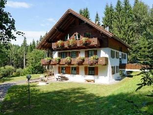 Waldhaus Sonnenberg Apartment 3 Vacation rental in Bavaria