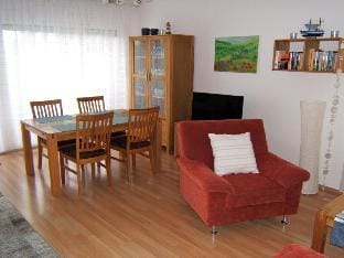 Holiday apartment with a garden Vacation rental in Wangerland