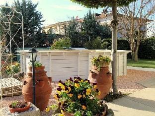 Le Fate Comfortable holiday residence Vacation rental in Lazise