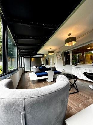 In the center of Nisantasi with garden and carpark Apartment in Istanbul