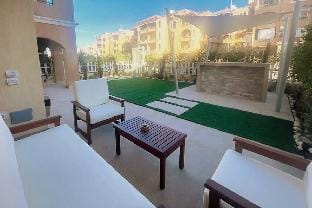 Family hotel apartment Sheikh Zayed [ K ] Apartment in Egypt