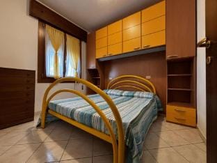 Flat in a villa surrounded by garden Apartment in Rosolina Mare