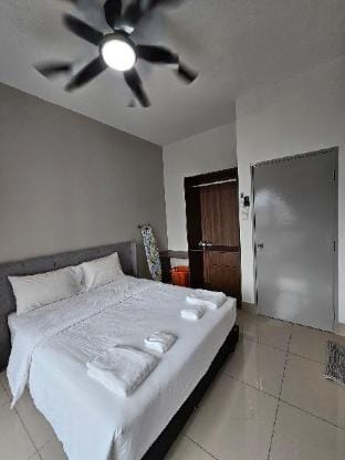 Premium Condo at Razak City Residence (Blok C1) Vacation rental in Federal Territory of Kuala Lumpur