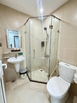 Căn hộ cao cấp*3Br* FLC Green Apartment-서비스 아파트 Apartment in Laos
