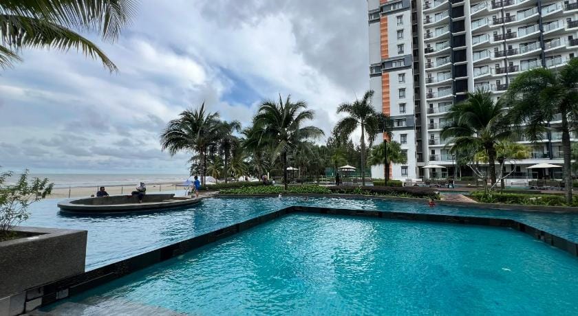 VitaminSEA3 Seaview 6PAX Studio Netflix A-8-13A Apartment in Terengganu, Malaysia