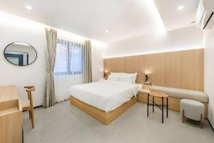 Yaja Hotel Gimhae Bed and Breakfast in Busan