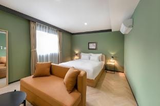 Yaja Hotel Gimhae Bed and Breakfast in Busan