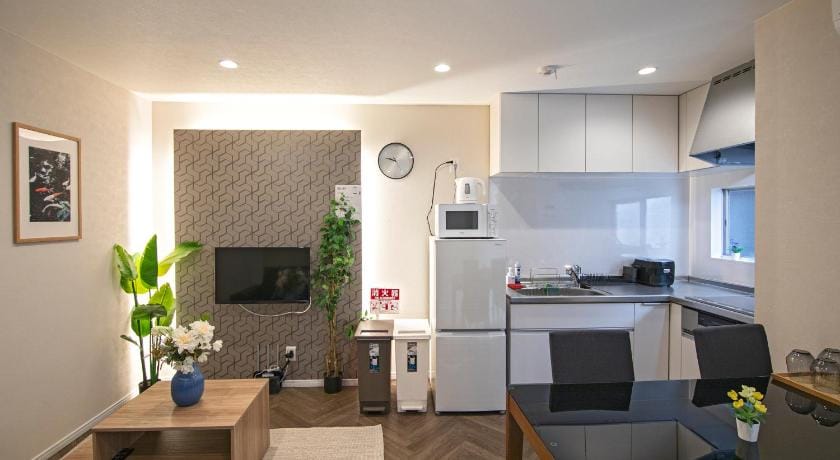 Tabitime・Jiko Light Rail 4 Minutes Direct to Nihonbashi Maximum 8 People Accommodation Possible Apartment in Osaka