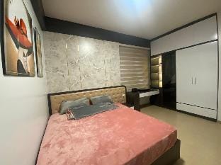 Homestay Hạ Long Apartment in Laos