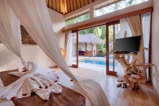 Vishwa 4 BR Private Pool Villa ADM01 Villa in Sukawati