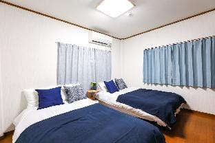 Free parking/3 mins from Sta./Namba/Kishinosato Vacation rental in Osaka