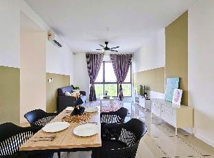 Clio2 Homestay 3BR 6pax Near to IOI City Mall Putrajaya | MAEPS | PICC Apartment in Putrajaya