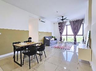 Clio2 Homestay 3BR 6pax Near to IOI City Mall Putrajaya | MAEPS | PICC Apartment in Putrajaya