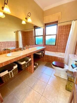 The Cliffs - The Area Nightfall Vacation rental in A Mariña Occidental