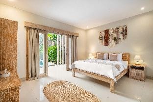 VIlla Larissa 2 | 2BR Private Pool Villa Seminyak Villa in North Kuta