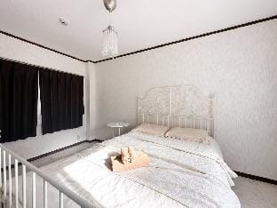 Four stops to USJ！3toilets 3LDK 6ppl Cozy house Vacation rental in Osaka