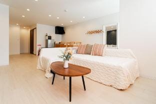 Osaka Nishi-Tengachya1min 3stop to Namba 6pplHouse Vacation rental in Osaka