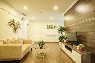 Newlife aparment Hạ Long Apartment in Laos