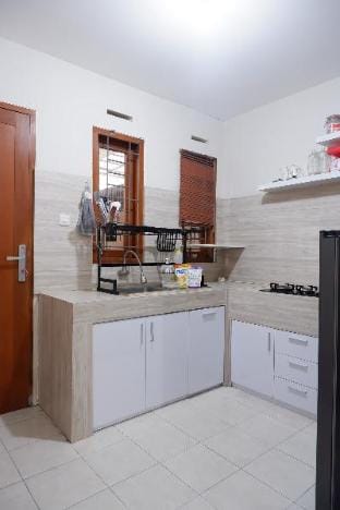 CasaF12 Cisitu, Dago, Bandung. Vacation rental in Bandung