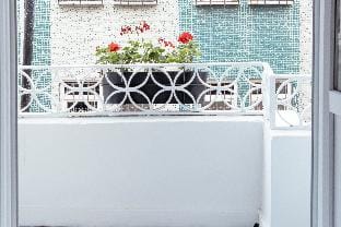 Retro Modern Apartment in Cihangir Apartment in Istanbul