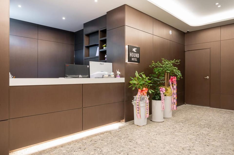 Hound Hotel Jeonju Deokjin Hotel in South Korea