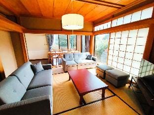 Nikko / 8Beds, 2car park, near station, 30㎡ Living Vacation rental in Japan
